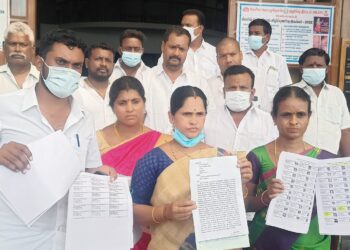 வாழப்பாடியில் 2 வார்டுகளின் வாக்காளர் பட்டியலில் குளறுபடி-சேலம் மாவட்ட ஆட்சியரிடம், கு.சித்ரா எம்.எல்.ஏ புகார்