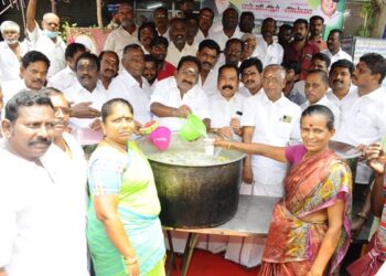 சொத்து வரியா? சொத்துக்களை பறிக்கும் வரியா?முன்னாள் அமைச்சர் செல்லூர் கே.ராஜூ கேள்வி