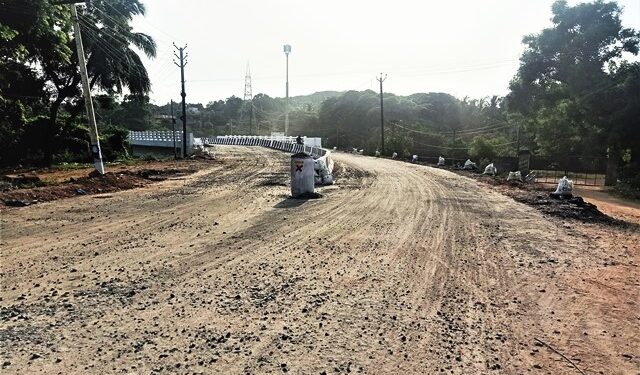 அரைகுறையாக, அவசரமாக கட்டி முடிக்கப்பட்டதால் விபரீதம் – கழக ஆட்சியில் தொடங்கப்பட்டது என்பதால் விடியா தி.மு.க. அரசு அலட்சியம்