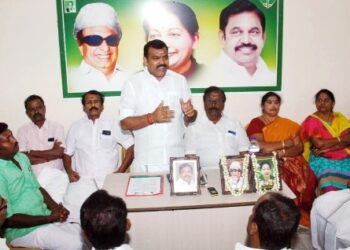 தொண்டர்களின் ஆதரவோடு எடப்பாடியார் கழக பொதுச்செயலாளராக பதவி ஏற்பார்