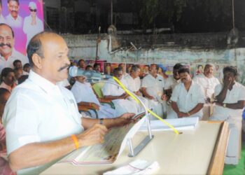 மக்கள் தான் எஜமானர்கள் நல்ல தீர்ப்பு வழங்குவார்கள் – முன்னாள் அமைச்சர் கடம்பூர் செ.ராஜூ பேச்சு