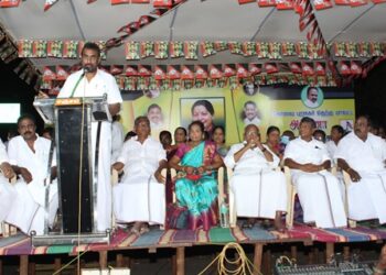 விளம்பரத்தால் மட்டுமே ஓடுகிறது தி.மு.க. அரசு