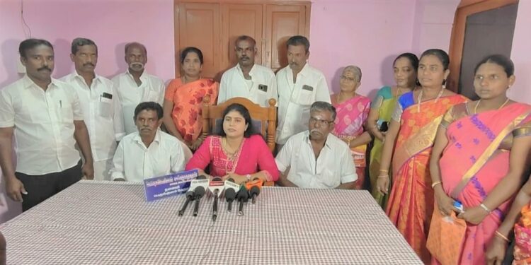 பெருங்குளம் பேரூராட்சியை கழகம் கைப்பற்றியது – தலைவராக புவனேஸ்வரி சண்முகநாதன் தேர்வு