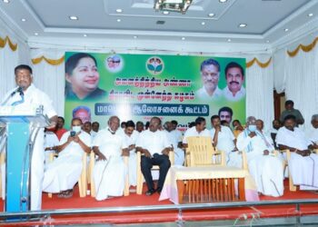 சொத்து வரி உயர்வை திரும்ப பெறும் வரை ஆர்ப்பாட்டம் தொடரும் – கழக ஒருங்கிணைப்பாளர் ஓ.பன்னீர்செல்வம் திட்டவட்டம்