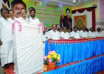 அம்மாவின் லட்சியத்தை நிறைவேற்றிகாட்டுவோம்-முன்னாள் அமைச்சர் கே.சி.கருப்பணன் சபதம்