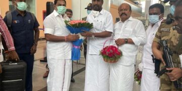 கழக இடைக்கால பொதுச்செயலாளர் எடப்பாடியாருக்கு உற்சாக வரவேற்பு-பல்லாயிரக்கணக்கில் கழக தொண்டர்கள் திரண்டனர்