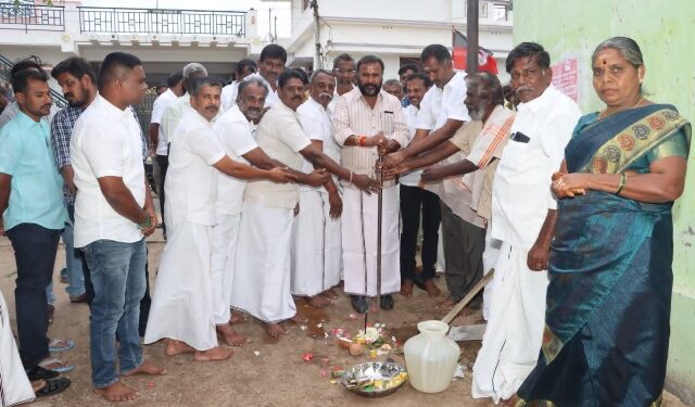 மடத்துக்குளம் சட்டமன்ற தொகுதியில் ரூ.13 லட்சம் மதிப்பில் வளர்ச்சி பணிகள் -சி.மகேந்திரன் எம்.எல்.ஏ. தொடங்கி வைத்தார்