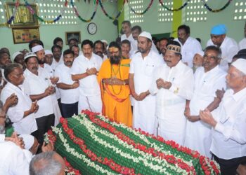 இஸ்லாமியர்களுக்கு பாதுகாப்பாக இருக்கும் ஒரே இயக்கம் அ.தி.மு.க-கழக அவைத்தலைவர் அ.தமிழ் மகன் உசேன் பேட்டி