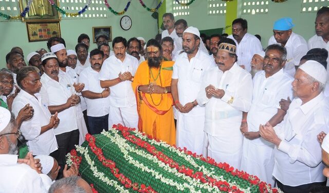 இஸ்லாமியர்களுக்கு பாதுகாப்பாக இருக்கும் ஒரே இயக்கம் அ.தி.மு.க-கழக அவைத்தலைவர் அ.தமிழ் மகன் உசேன் பேட்டி