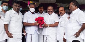 திண்டுக்கல்லில் கழக ஒருங்கிணைப்பாளர் ஓ.பன்னீர்செல்வத்துக்கு உற்சாக வரவேற்பு