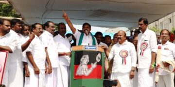 125 எம்.எல்.ஏக்களின் பெயர்களை பேப்பர் இல்லாமல் சொல்ல முடியுமா-ஸ்டாலினுக்கு, எடப்பாடியார் பகிரங்க சவால்