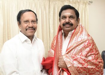 எடப்பாடியாரிடம், மு.தம்பிதுரை எம்.பி. வாழ்த்து