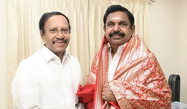 எடப்பாடியாரிடம், மு.தம்பிதுரை எம்.பி. வாழ்த்து