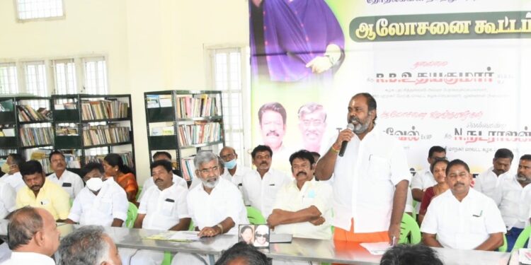 தமிழகத்தை ஆளும் தகுதியுடைய ஒரே இயக்கம் கழகம் மட்டுமே -முன்னாள் அமைச்சர் ஆர்.பி.உதயகுமார் பேச்சு