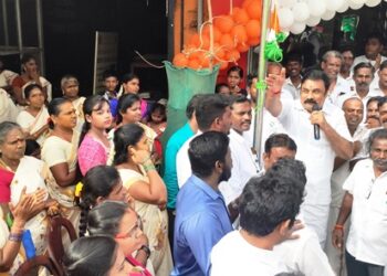 எடப்பாடியார் தலைமையில் மீண்டும் அம்மாவின் ஆட்சியை அமைப்போம்