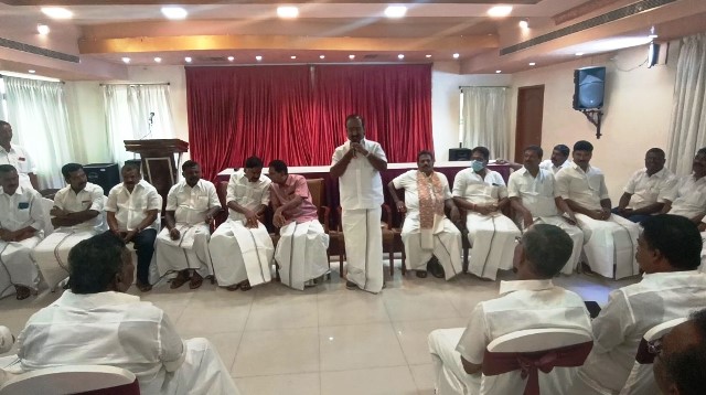 விடியா தி.மு.க. அரசை கண்டித்து நடைபெறும் ஆர்ப்பாட்டத்தை எழுச்சியோடு நடத்துவோம்