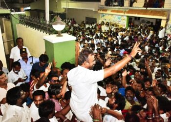 சோதனையில் ஒரு ரூபாய் கூட கைப்பற்றப்படவில்லை – எதிர்க்கட்சி கொறடா எஸ்.பி.வேலுமணி பேட்டி