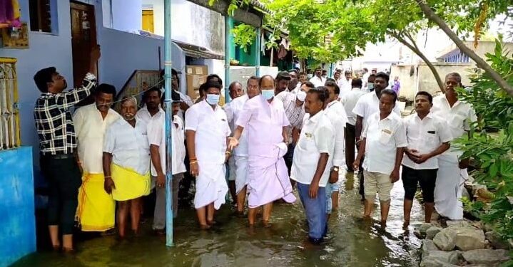 பாதிக்கப்பட்ட மக்களுக்கு கழகம் சார்பில் நிவாரண உதவி – முன்னாள் அமைச்சர் பி.தங்கமணி உறுதி