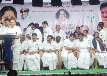 நாடாளுமன்ற தேர்தலுக்கு முன்பே தமிழகத்தில் ஆட்சி மாற்றம்-திண்டுக்கல் சீனிவாசன் பரபரப்பு பேச்சு