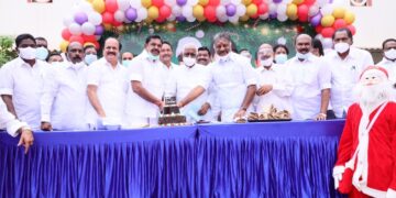 கழகம் சார்பில் கிறிஸ்துமஸ் விழா ஒருங்கிணைப்பாளர்கள் பங்கேற்பு