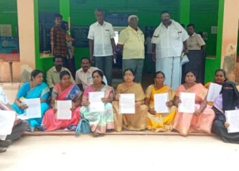 தி.மு.க. ஒன்றியக்குழு தலைவருக்கு அனைத்து கவுன்சிலர்களும் எதிர்ப்பு