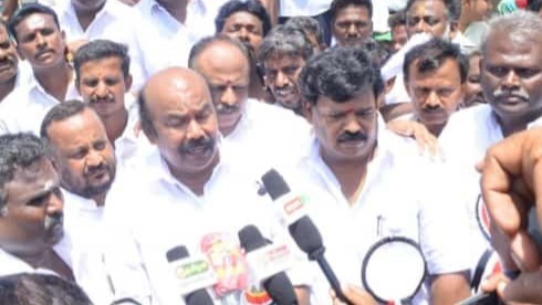 விரகனூர் அணை, பூங்காவை பராமரிக்க வேண்டும்-அரசுக்கு, வி.வி.ராஜன் செல்லப்பா எம்.எல்.ஏ. வலியுறுத்தல்