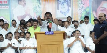 நாட்டிற்கே வழிகாட்டியாக இருந்தவர் புரட்சித்தலைவி அம்மா