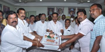 கழக அமைப்பு தேர்தல் இயக்கத்திற்கு அஸ்திவாரம் – முன்னாள் அமைச்சர்கள் எம்.ஆர்.விஜயபாஸ்கர்- கே‌.பி.அன்பழகன் பெருமிதம்