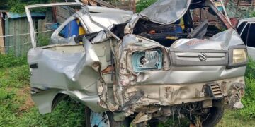 ஆத்தூர் அருகே கார் மீது சொகுசு பேருந்து மோதி பயங்கர விபத்து-ஒரே குடும்பத்தை சேர்ந்த 6 பேர் உடல் நசுங்கி பலி