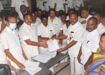 3-ம் கட்ட கழக அமைப்பு தேர்தல் – கழக நிர்வாகிகள்- தொண்டர்கள் போட்டி போட்டு விருப்ப மனு