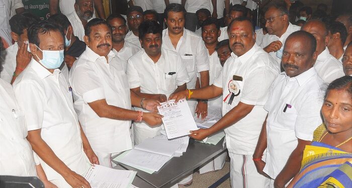 3-ம் கட்ட கழக அமைப்பு தேர்தல் – கழக நிர்வாகிகள்- தொண்டர்கள் போட்டி போட்டு விருப்ப மனு