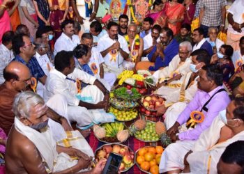 ஆரியங்காவு தர்மசாஸ்தா கோயிலில் ஸ்ரீ புஷ்கலா தேவி திருக்கல்யாணம் – முன்னாள் அமைச்சர் ஆர்.பி.உதயகுமார் பங்கேற்பு