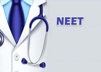 வருகிற நாடாளுமன்ற தேர்தலில் ஸ்டாலினுக்கு பாடம் புகட்டுவோம்-மாணவ, மாணவிகள், பெற்றோர்கள் திட்டவட்டம்