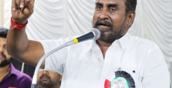 தமிழகத்தையே சூறையாடி கொண்டிருக்கிறது ஸ்டாலின் குடும்பம்-எதிர்க்கட்சி கொறடா எஸ்பி.வேலுமணி குற்றச்சாட்டு