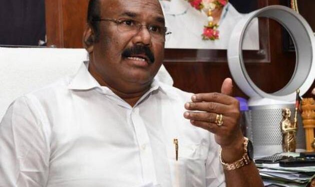 ஓ.பன்னீர்செல்வம் மகன், முதலமைச்சரை பாராட்ட வேண்டியதன் அவசியம் என்ன -முன்னாள் அமைச்சர் டி.ஜெயக்குமார் கேள்வி