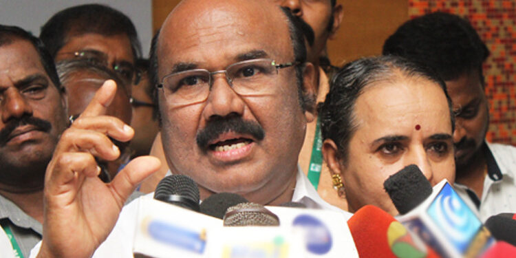 மாணவிகள் தற்கொலைக்கு தி.மு.க. அரசு தான் காரணம் – முன்னாள் அமைச்சர் டி.ஜெயக்குமார் குற்றச்சாட்டு