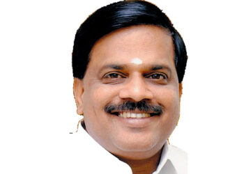 நாகர்கோவில் கைத்தறி உதவி இயக்குநர் அலுவலகம் தொடர்ந்து இயங்க வேண்டும்