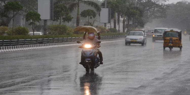 சென்னையில் இன்றும் நாளையும் மழைக்கு வாய்ப்பு – சென்னை வானிலை ஆய்வு மையம்