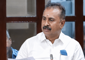 கோவையில் கொல்லப்பட்ட கல்லூரி மாணவர் அமுதன் குடும்பத்திற்கு அரசு வேலை மற்றும் உரிய நிவாரணம் வழங்க வேண்டும் : முன்னாள் அமைச்சர் எஸ்.பி.வேலுமணி எம்.எல்.ஏ., வலியுறுத்தல்