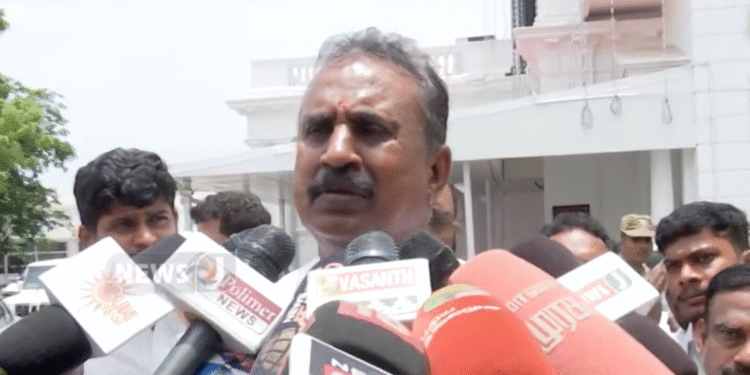 அதிமுக எங்களை வளர்த்தெடுத்த கட்சி. எங்களிடம் வந்து தவெகவில் இணைகிறீர்களா? என கேள்வி கேட்பதே தவறு – முன்னாள் அமைச்சர் எஸ்.பி.வேலுமணி எம்.எல்.ஏ. பேட்டி