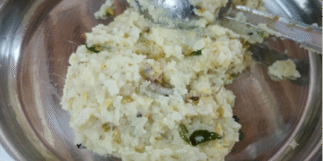 மாணவர்களுக்கு வழங்கப்பட்ட காலை உணவில் பல்லி கிடந்ததால் மாணவர்கள் அதிர்ச்சி