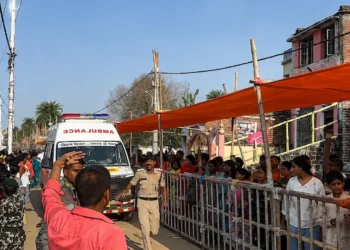 பிஹார் கோயில் கூட்ட நெரிசலில் 7 பேர் உயிரிழப்பு