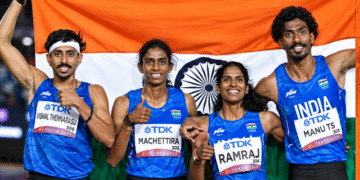 “ஆசிய விளையாட்டில் அசத்திய இந்தியா: 4×400 மீ. கலப்பு தொடர் ஓட்டத்தில் வெள்ளி