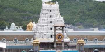 திருப்பதி பிரம்மோற்சவம் கோலாகலம்: 8 நாளில் ரூ.28.94 கோடி காணிக்கை; 33 லட்சம் லட்டுகள் விற்பனை