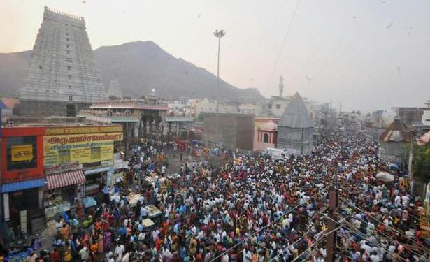 புரட்டாசி பவுர்ணமி:திருவண்ணாமலையில் பக்தர்கள் விடிய விடிய கிரிவலம்