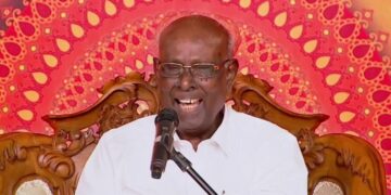 பட்டிமன்ற நடுவர் சாலமன் பாப்பையா காலமானார்.