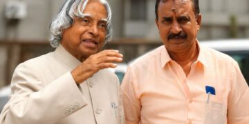 அப்துல் கலாம் பிறந்தநாள்: முன்னாள் அமைச்சர் எஸ்.பி. வேலுமணி புகழஞ்சலி!