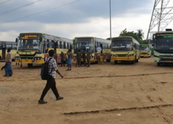 ஆயுதபூஜை, தீபாவளி பண்டிகை எதிரொலி: மறைமலை நகரில் தற்காலிக பேருந்து நிலையம் திறப்பு