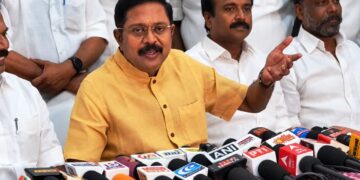 சென்னையில் முடங்கிக் கிடக்கும் அம்மா குடிநீர் சுத்திகரிப்பு நிலையங்கள்! டிடிவி தினகரன் கண்டனம்!